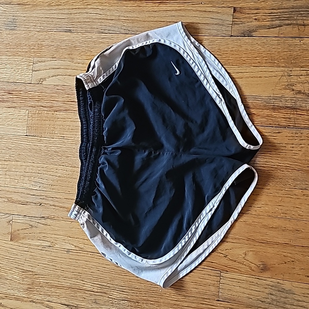 Nike Womens Navy White Logo Dri-Fit Running Shorts Size M Casual Activewear